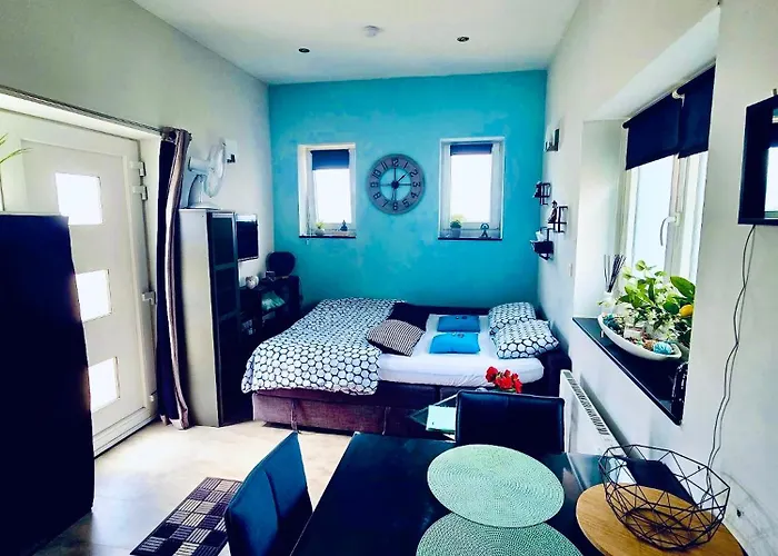 Esteban Bed & Breakfast 3*